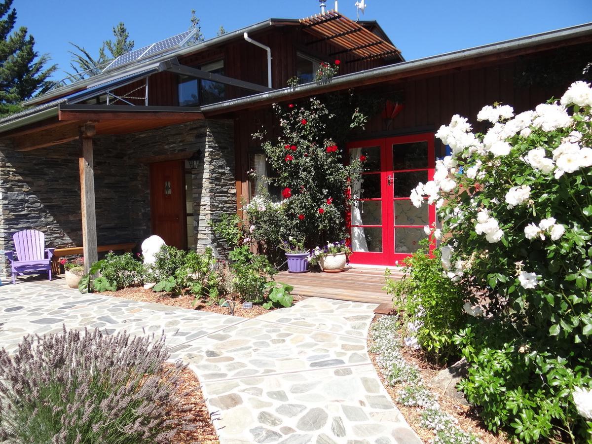 Mitchella Farm Lägenhet Wanaka Exteriör bild
