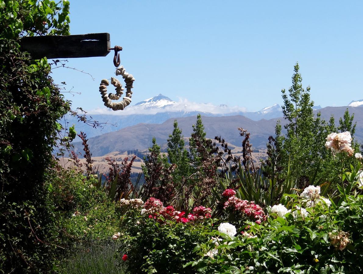 Mitchella Farm Lägenhet Wanaka Exteriör bild