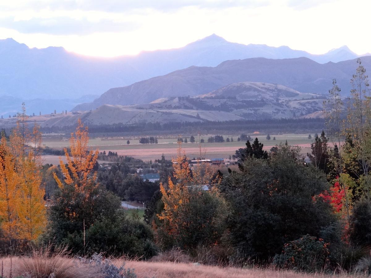 Mitchella Farm Lägenhet Wanaka Exteriör bild