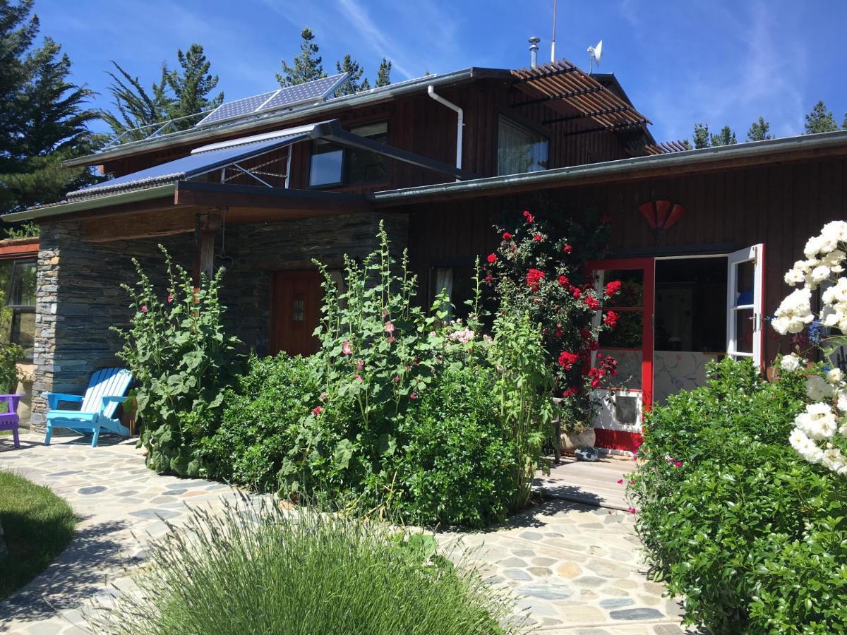 Mitchella Farm Lägenhet Wanaka Exteriör bild